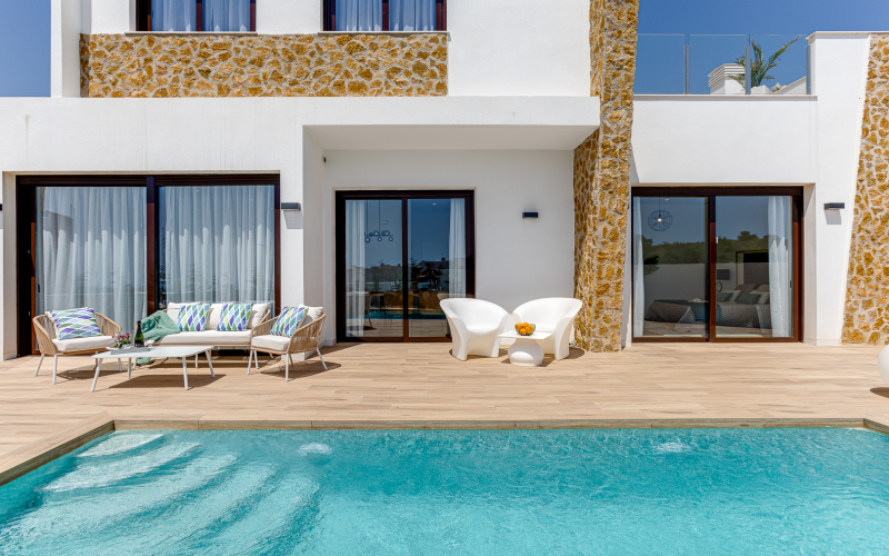 S. Hills - Benidorm